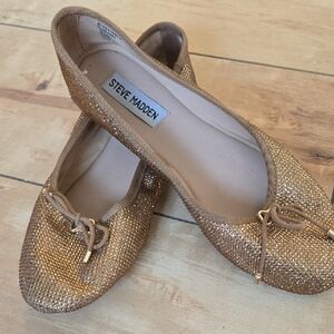 Steve Madden Sparkling Gold Loafers